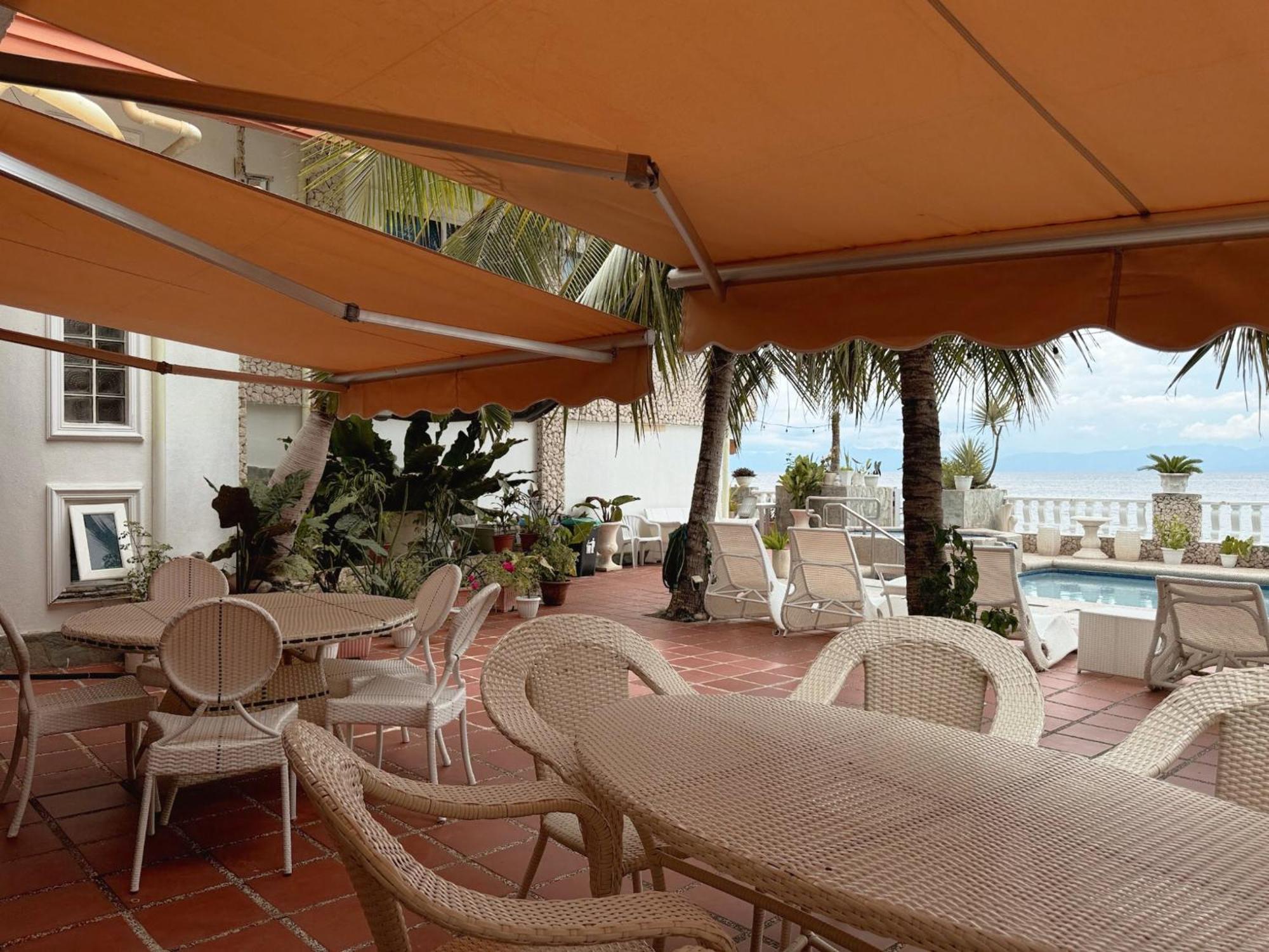 Sunset Beach Resort Moalboal Eksteriør billede