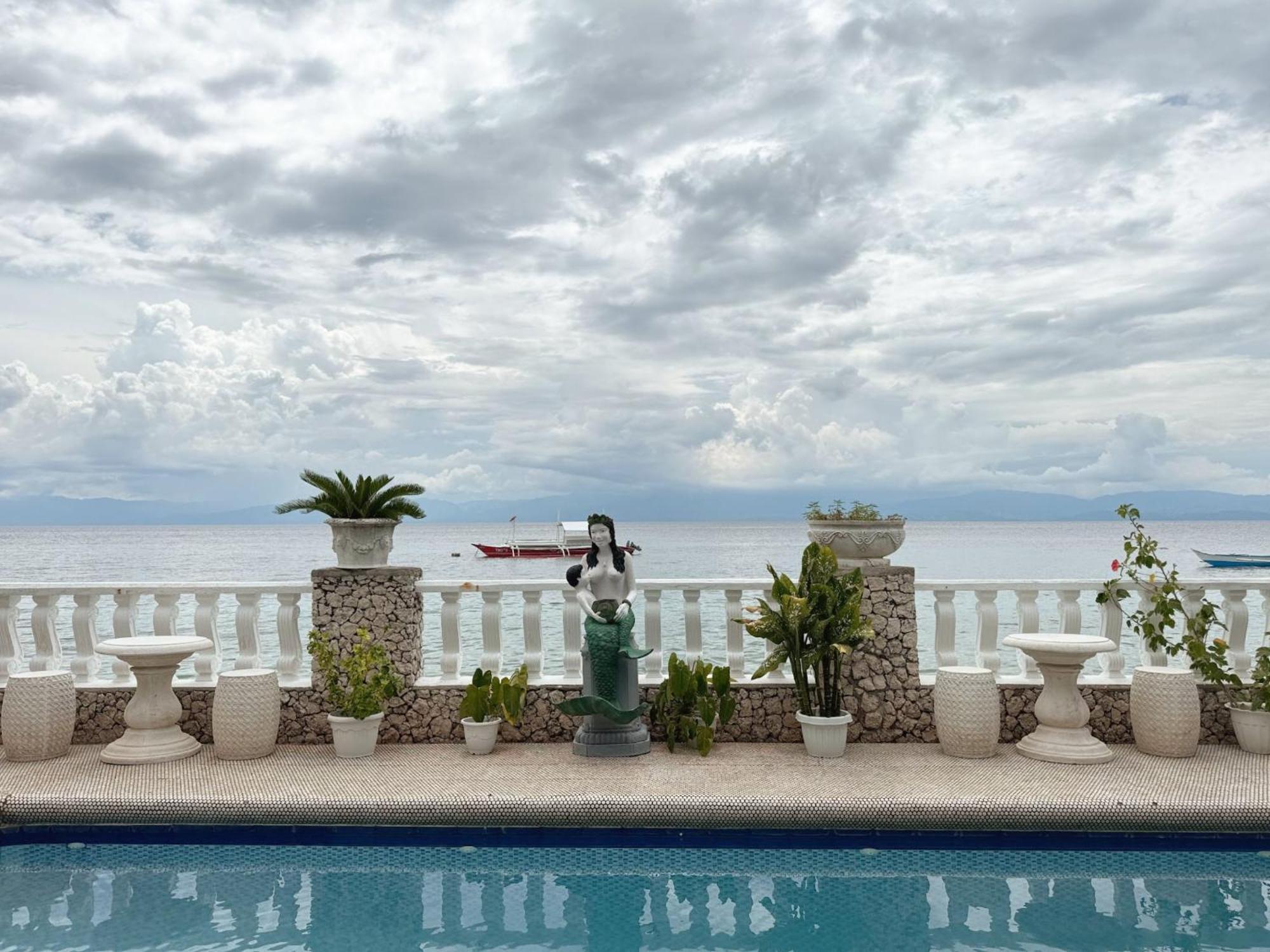 Sunset Beach Resort Moalboal Eksteriør billede